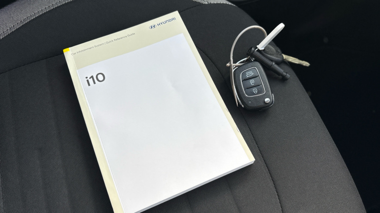 Hyundai i10 1.0 MPi SE Connect 5dr Petrol Hatchback